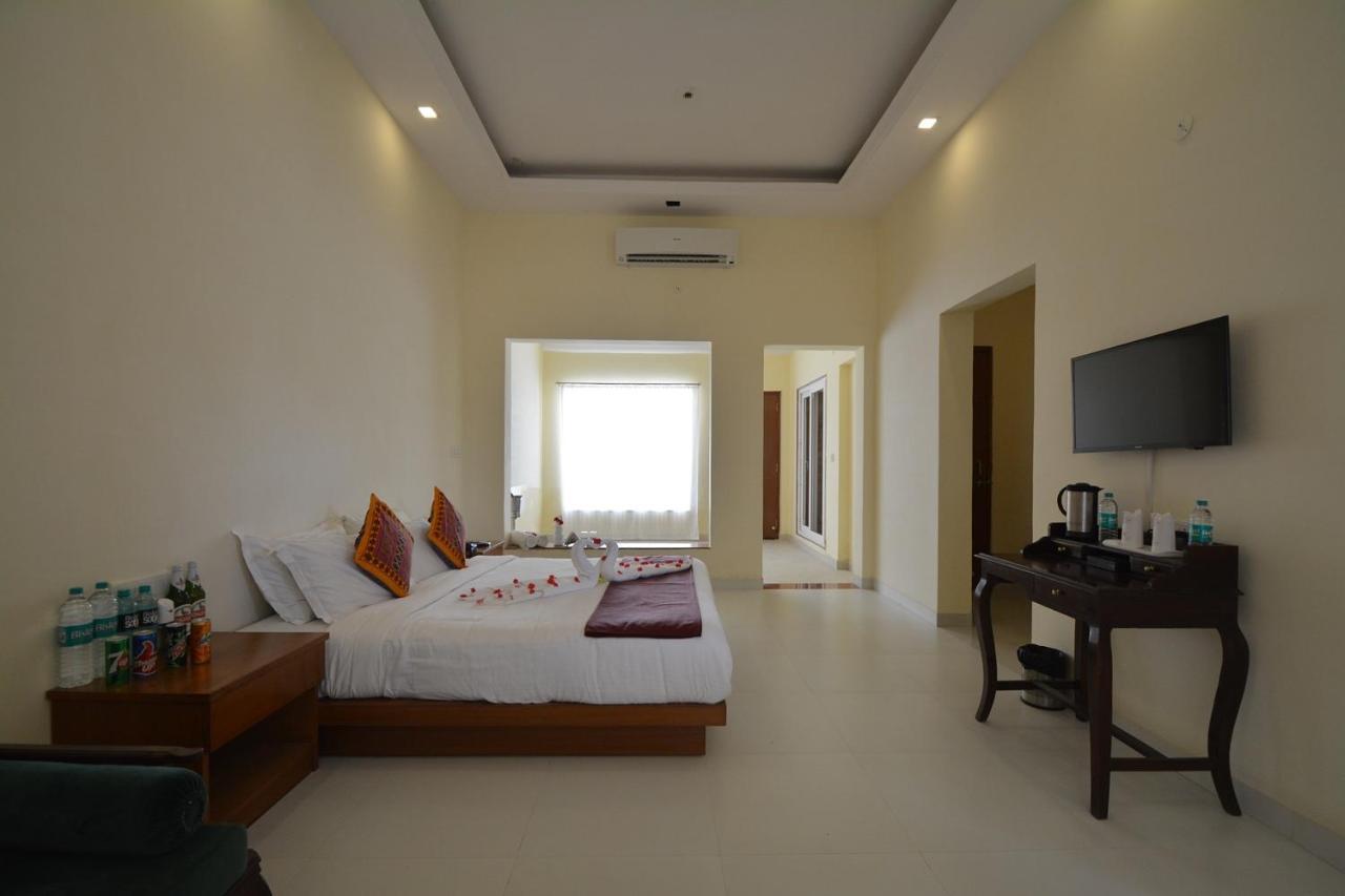 Aaram Baagh Pushkar by Pachar Group Hotel Bagian luar foto