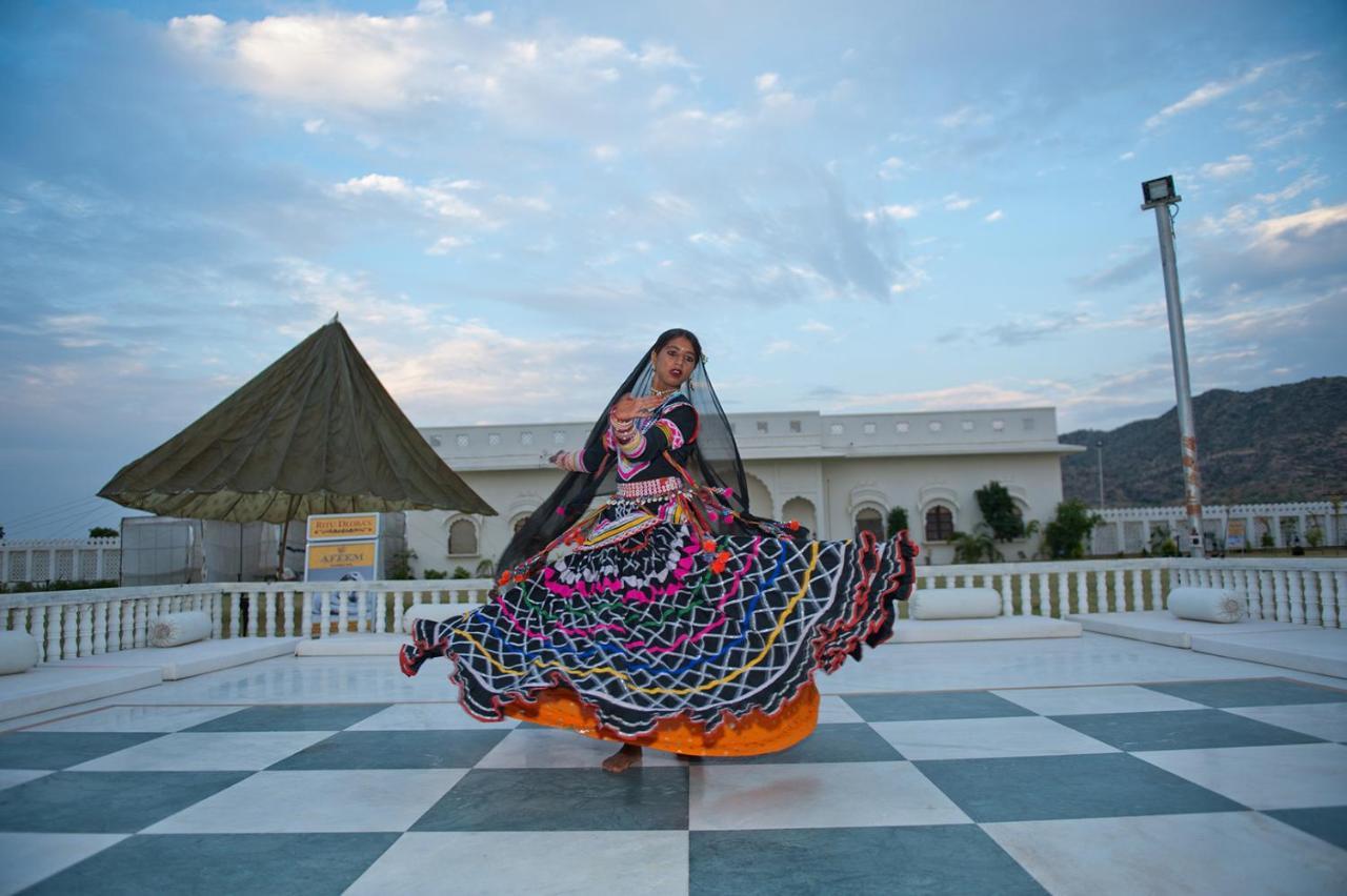 Aaram Baagh Pushkar by Pachar Group Hotel Bagian luar foto